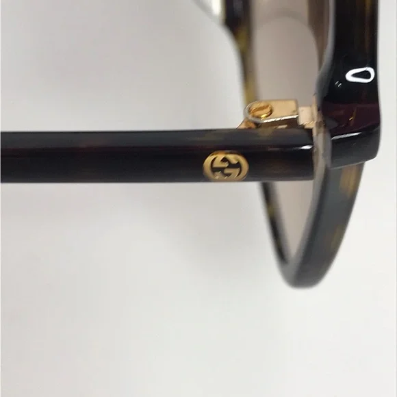 New- GUCCI GG0546SK 60 002 Butterfly Sunglasses display picture 3